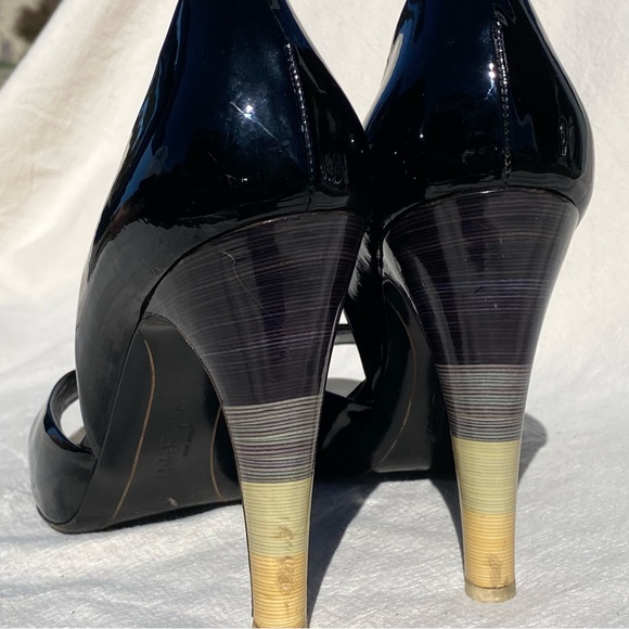 Ferragamo VINTAGE Patent Leather Peep Toe High Heels - Picture 7 of 15